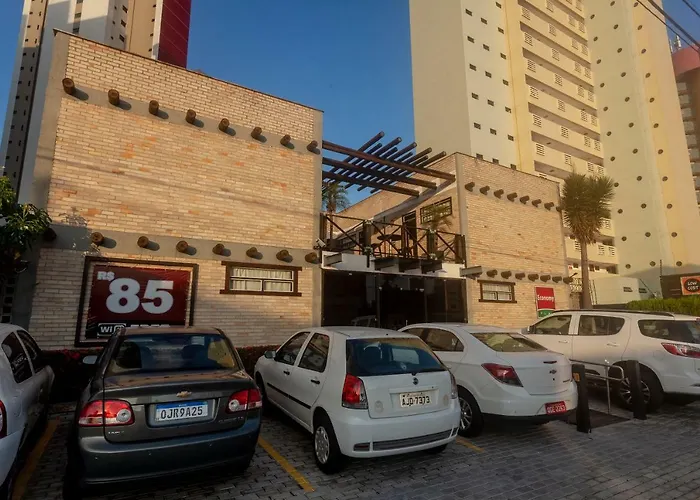 Economy Flat