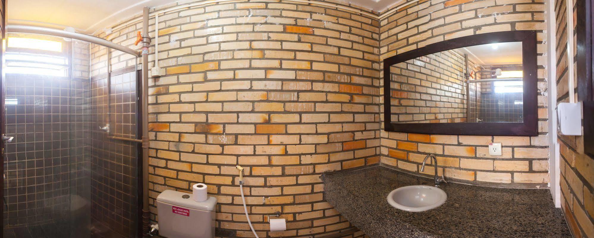 Economy Flat 2*